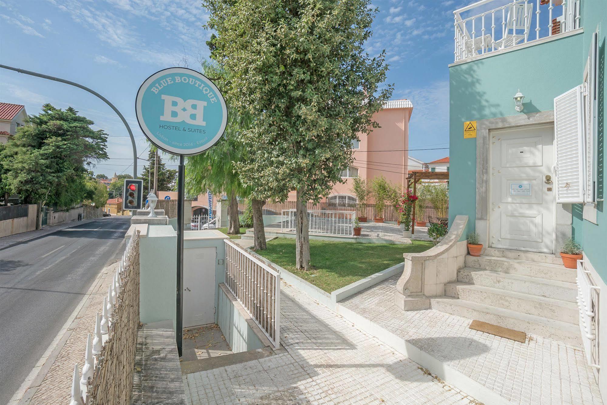Blue Boutique Hostel & Suites Эшторил Экстерьер фото