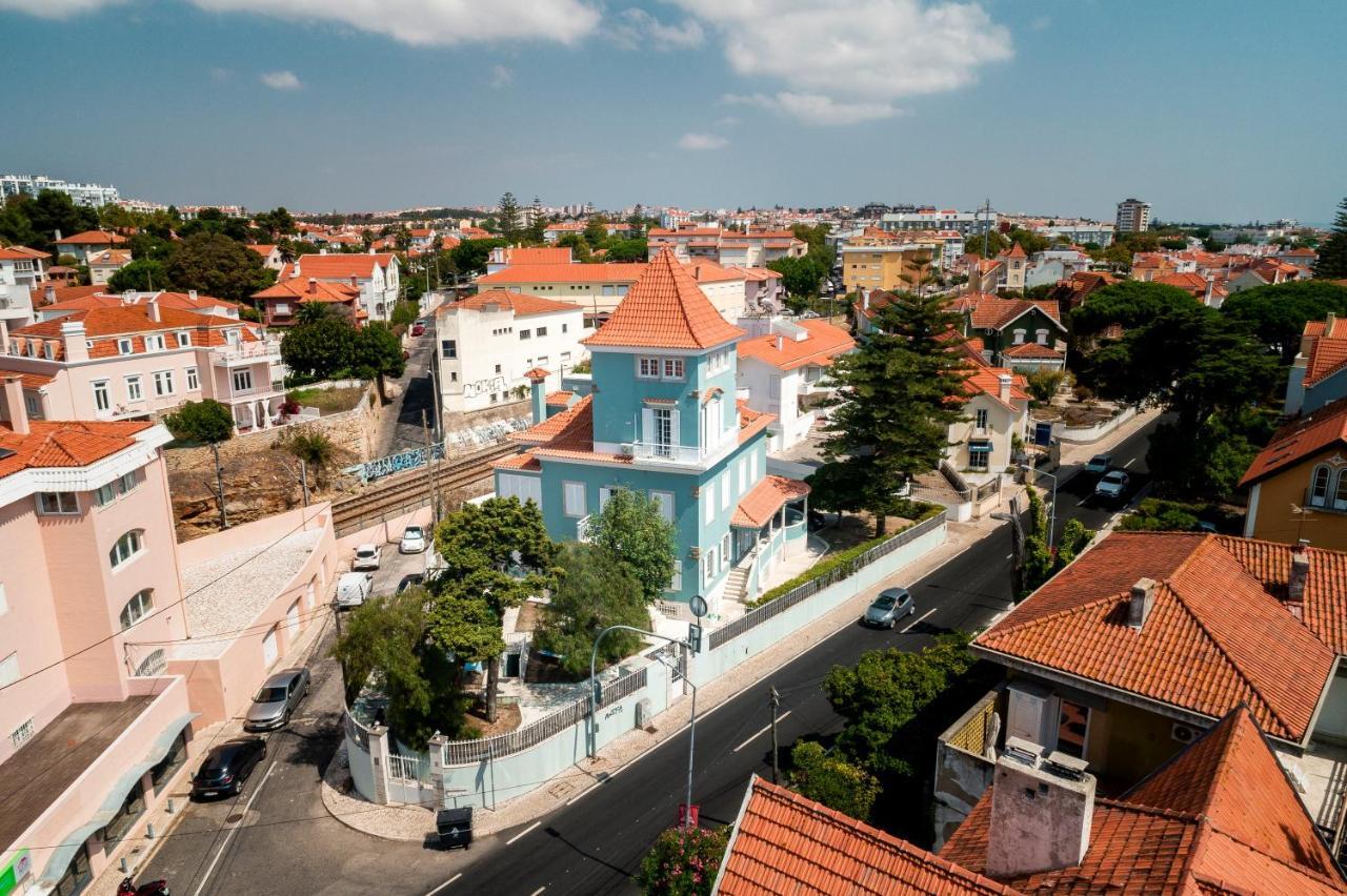Blue Boutique Hostel & Suites Эшторил Экстерьер фото