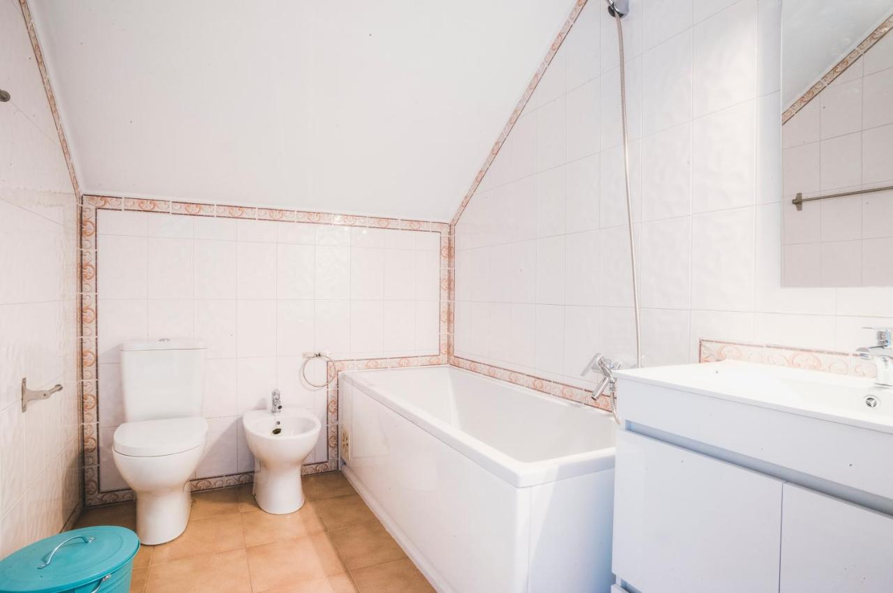 Blue Boutique Hostel & Suites Эшторил Номер фото