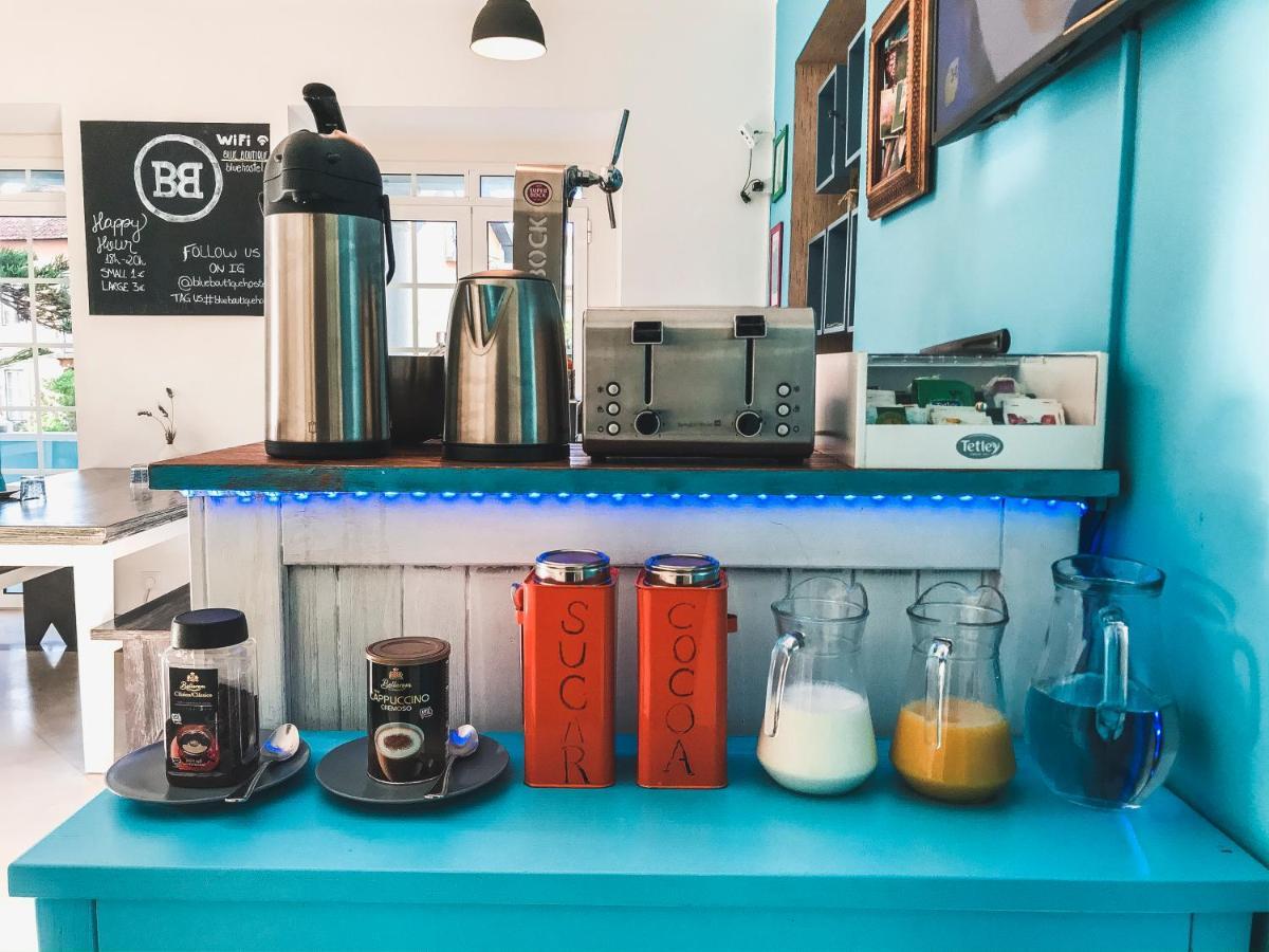 Blue Boutique Hostel & Suites Эшторил Экстерьер фото